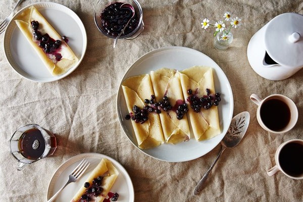Sweet vegan chickpea crêpes