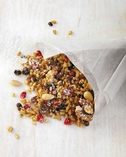 Sweet wheat berry and nut pilaf (Kollyva)