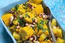 Sweetcorn curry with cashews (Makai kaju nu shaak)