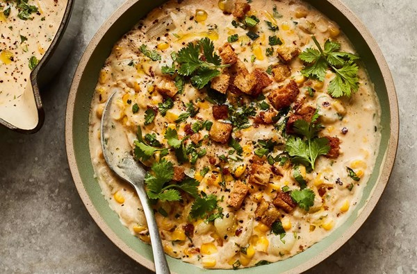 Sweetcorn, potato & chilli chowder 