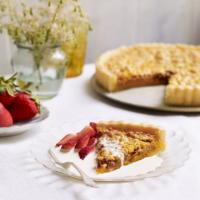 Sweetmeat cake