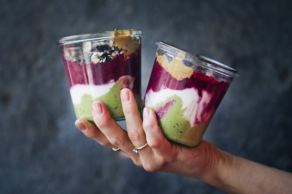 Swirled mousse jars