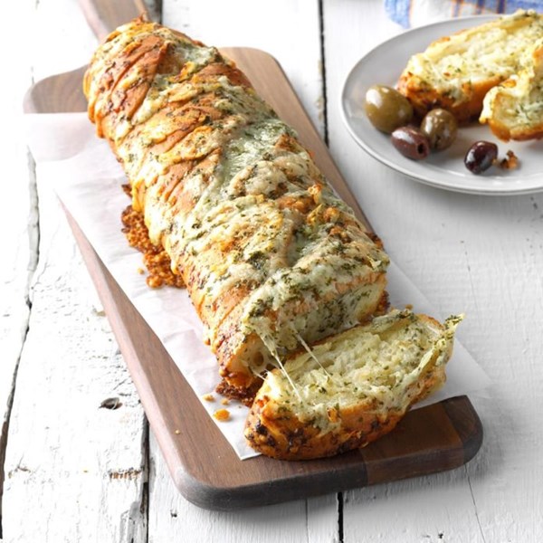 Swiss cheese bread 