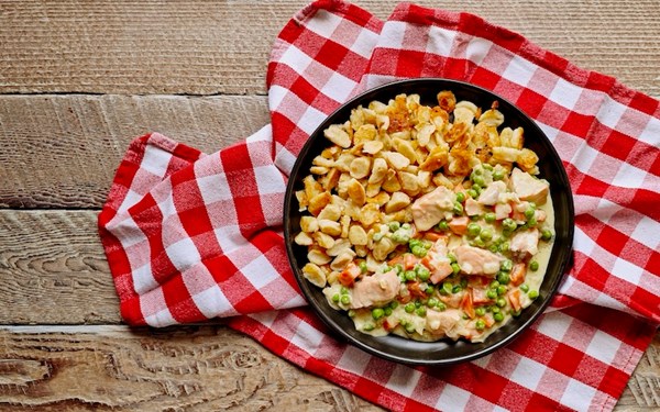 Swiss salmon in cream sauce