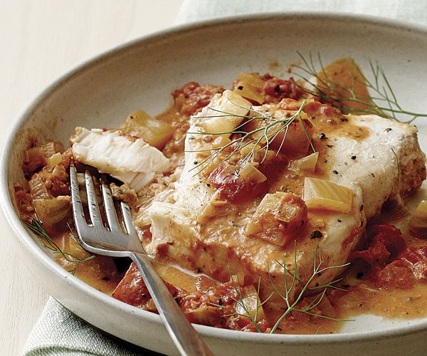 Swordfish with creamy fennel-tomato sauce