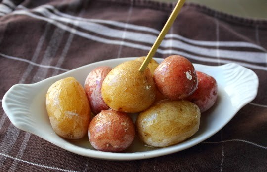 Syracuse salt potatoes