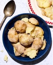 Syracuse salt potatoes