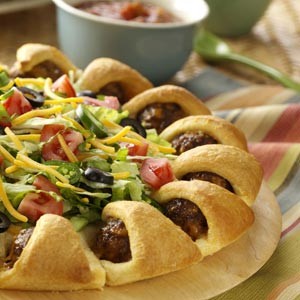 Taco meatball ring