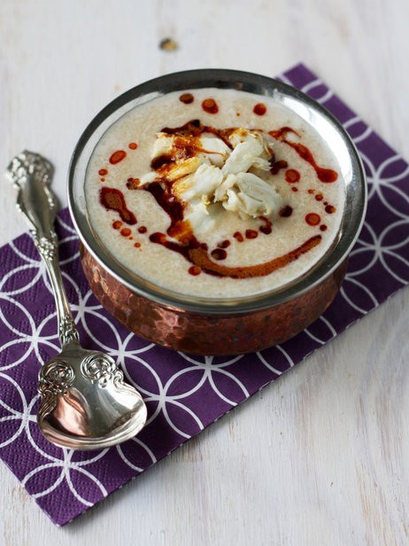 Tadka soup with crab