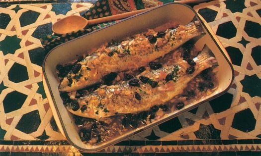 Tagine of fish with honey and raisins