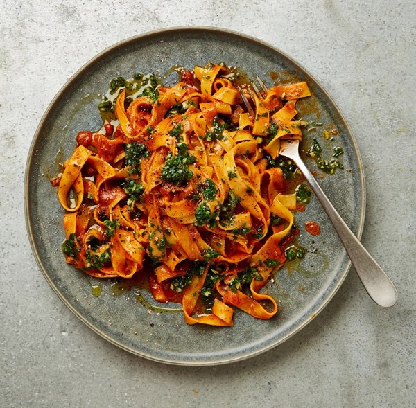 Tagliatelle with charred red pepper sauce