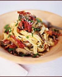 Tagliolini with eggplant and mint