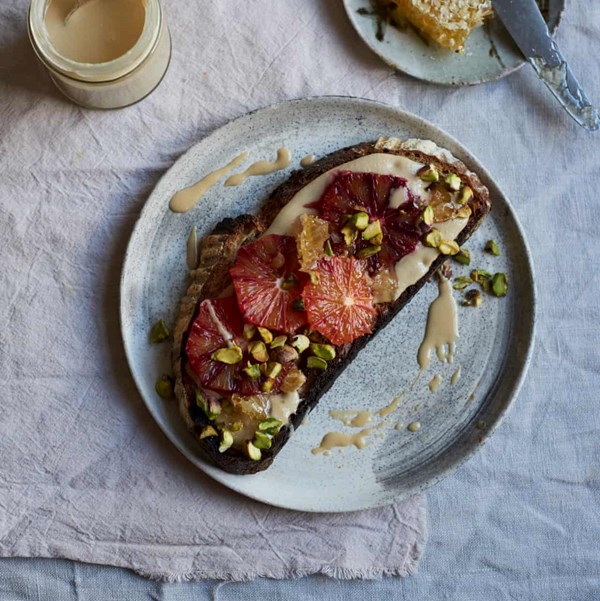 Tahini and pistachio toasts