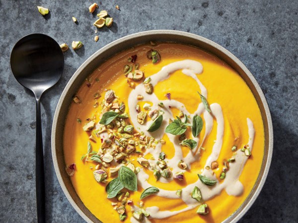 Tahini-carrot soup with pistachios