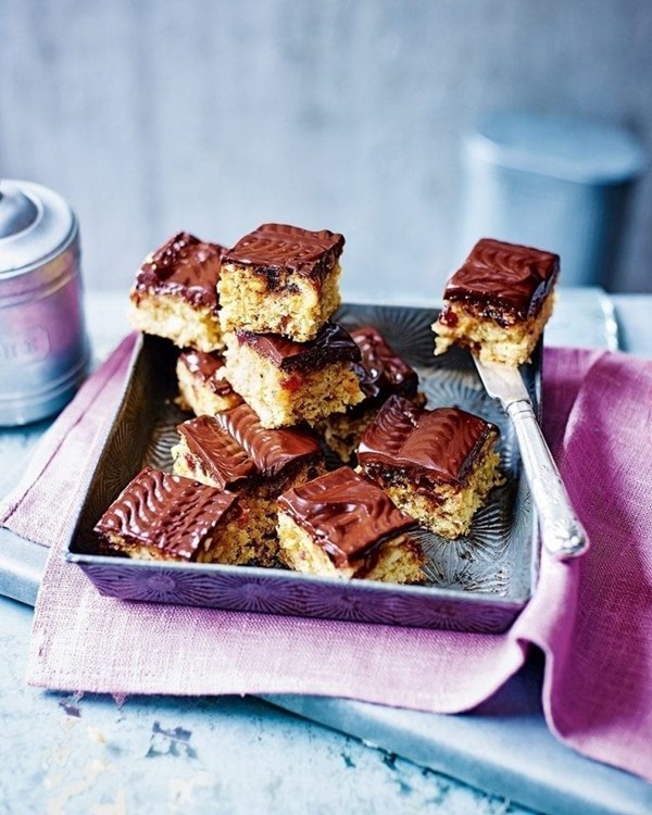 Tahini Florentine tray cake