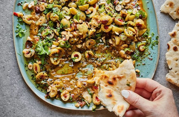 Tahini, olive & hazelnut dip