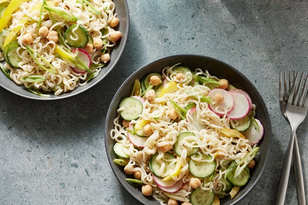 Tahini ramen salad 