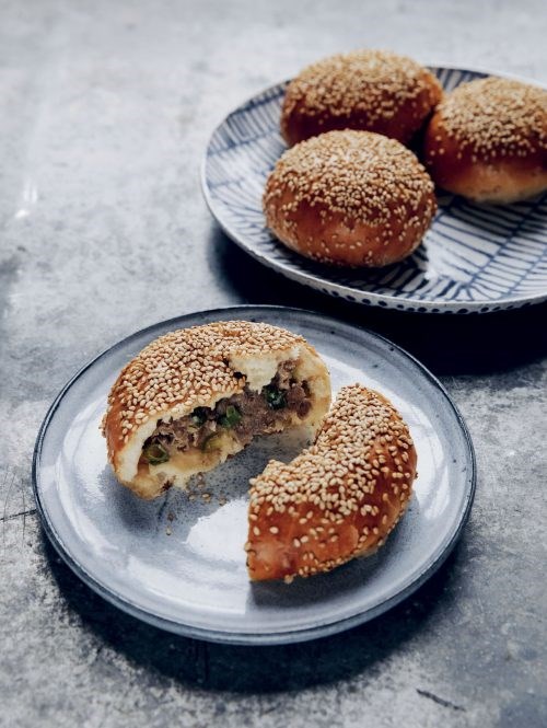 Taiwanese peppery pork buns