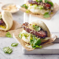 Taiwanese pork belly buns (Gua bao)