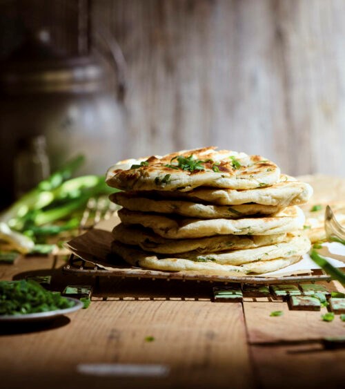 Taiwanese scallion pancake (Cōng you bˇıng / 蔥油餅) 