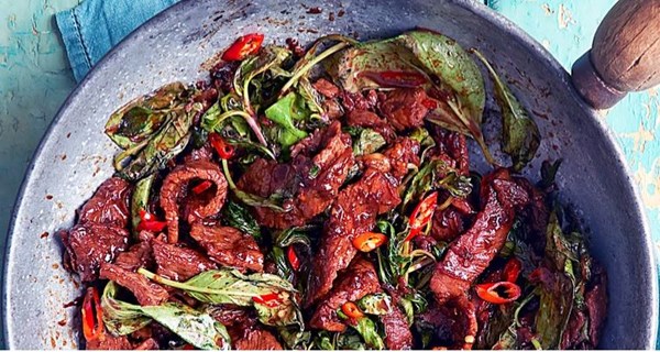 Taiwanese stir-fry marinated beef with Thai basil