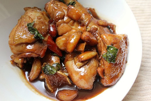 Taiwanese three cup chicken (San bei ji)