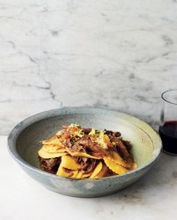 Talluzzas pasta with braised baby goat (Talluzzas con sugo di capretto)