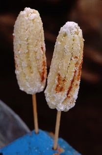 Tamales with corn and poblano chiles (Tamales con elote y chile poblano)