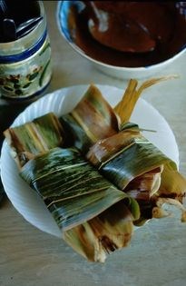 Tamales with yellow mole (Tamales de amarillo)
