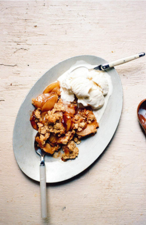 Tamarind apple crisp