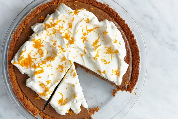 Tamarind cream pie