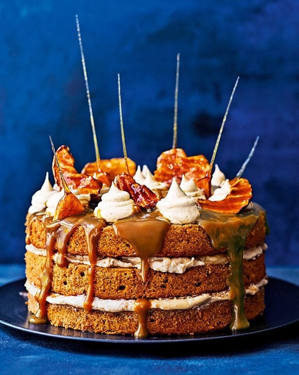 Tamarind toffee apple cake 