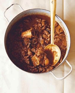 Tamil mutton curry (Aatturatchi kari)