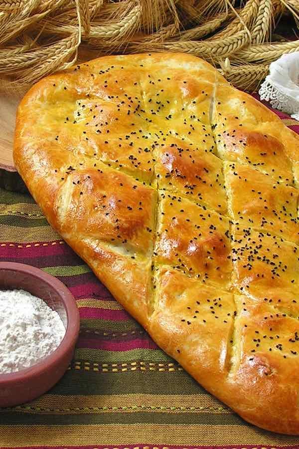 Tandoori bread (Tandir bread) 