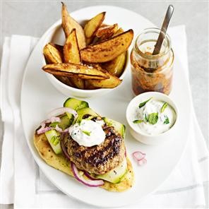 Tandoori lamb burgers