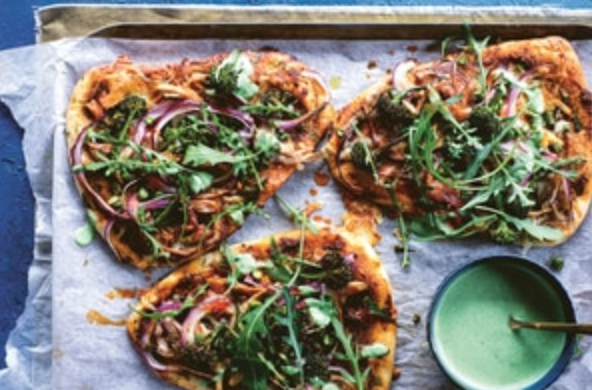 Tandoori pizza on naan