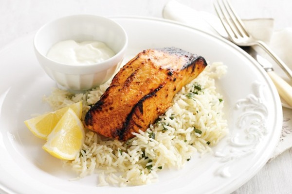 Tandoori salmon with fragrant rice