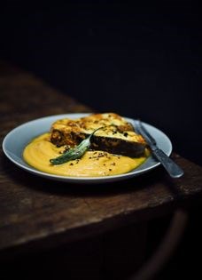 Tandoori swordfish steaks