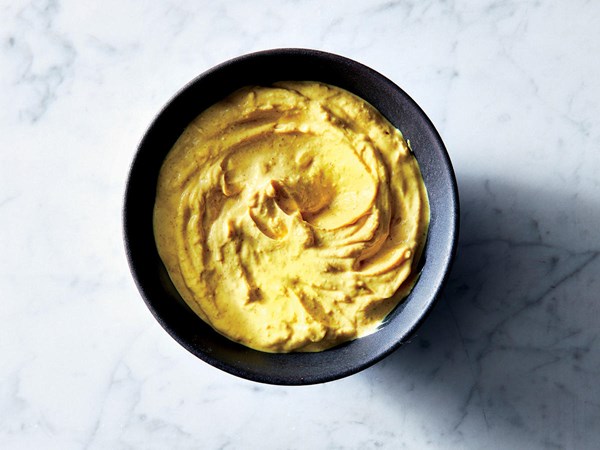 Tandoori yogurt sauce