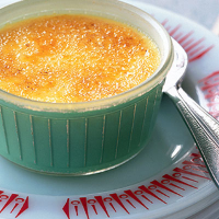 Tangerine and Marcona almond crème brûlée 