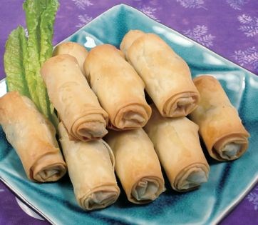 Tangy beef fillo rolls (Burak bi lahm)