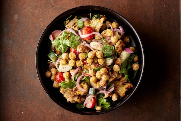 Tangy-crispy chickpea fattoush