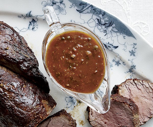 Tangy rosemary and tomato sauce