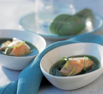 Tangy salmon soup with fresh ginger and tamarind (Tome some plah)