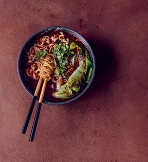Tangy spicy quick noodles