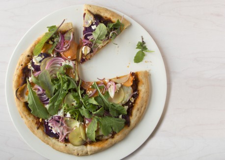Tangy-sweet pizza