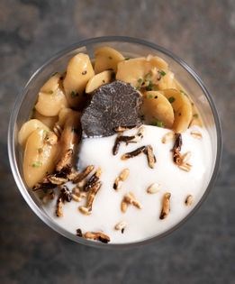 Tarbais beans and black Périgord truffle in a Mason jar with sunchoke espuma