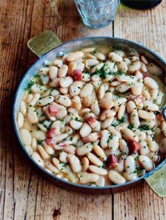 Tarbais haricot beans ragout (Ragoût d'haricots Tarbais)