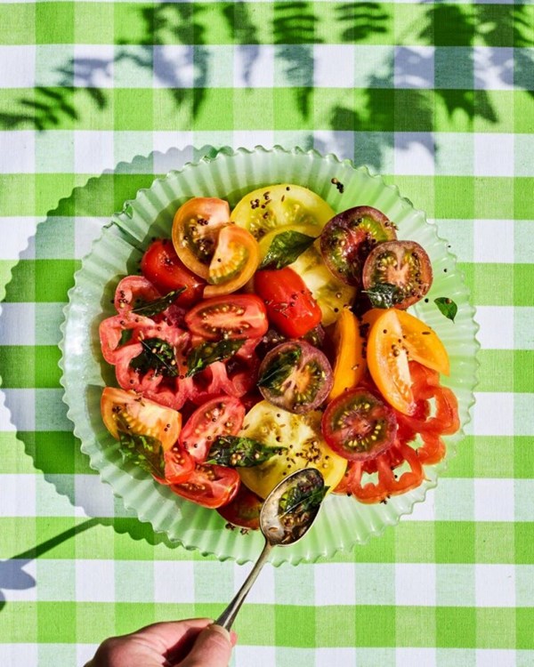 'Tarka' tomato salad