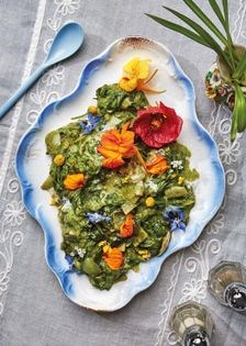 Taro leaves stewed in coconut milk, with toasted coconut-milk curds (Laing with flowers)